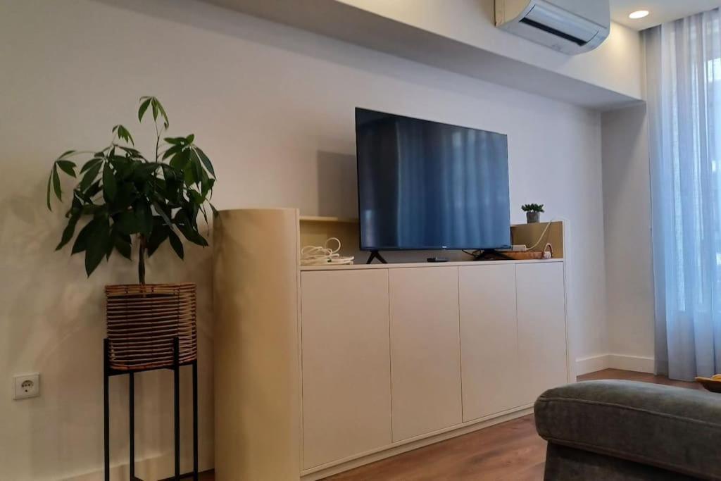 A H - Apartment Oporto Downtown Exterior photo